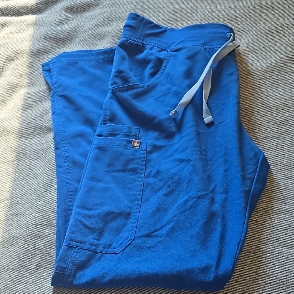 Figs Women's Royal Blue Kade Cargo Pants